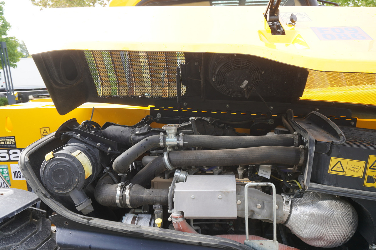 Telescopic wheel loader JCB 525-60T5 / 2022 / 860 MTH! / 2.5 T / Reach 6 m / joystick: picture 17
