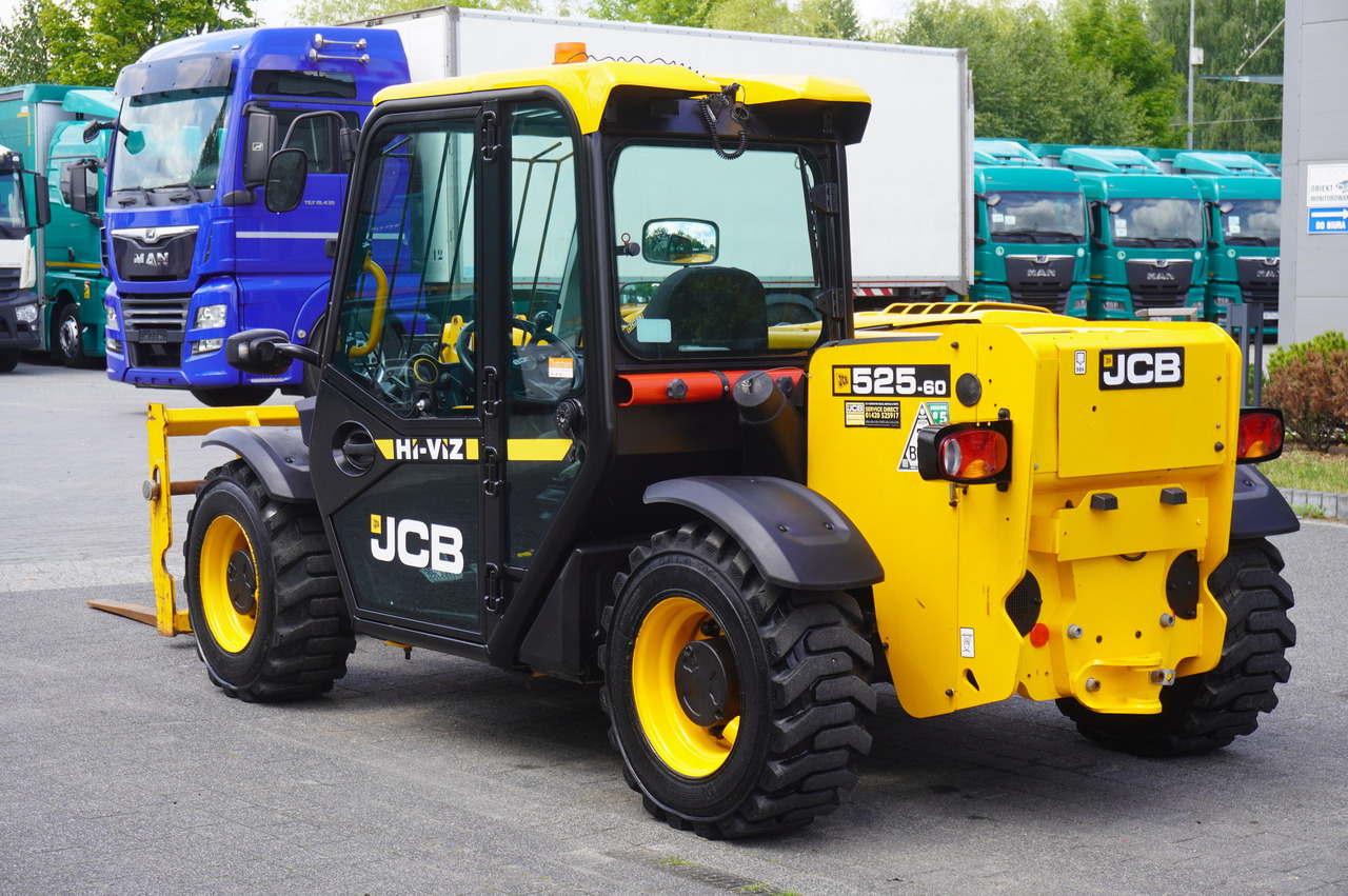 JCB 525-60T5 / 2022 / 860 MTH! / 2.5 T / Reach 6 m / joystick - Telescopic wheel loader: picture 4 JCB 525-60T5 / 2022 / 860 MTH! / 2.5 T / Reach 6 m / joystick - Telescopic wheel loader: picture 4