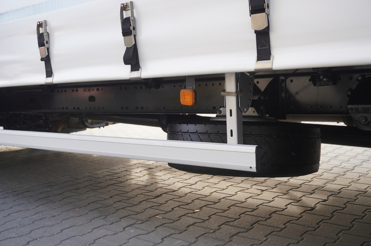 Curtainsider truck MAN TGL 12.220 / Curtainsider 19 EPAL / 140 tho. km: picture 16