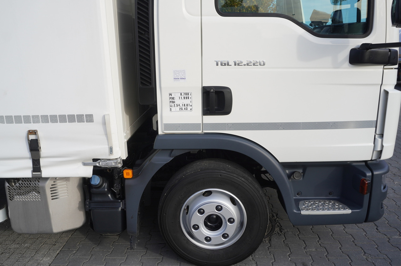 Curtainsider truck MAN TGL 12.220 / Curtainsider 19 EPAL / 140 tho. km: picture 17