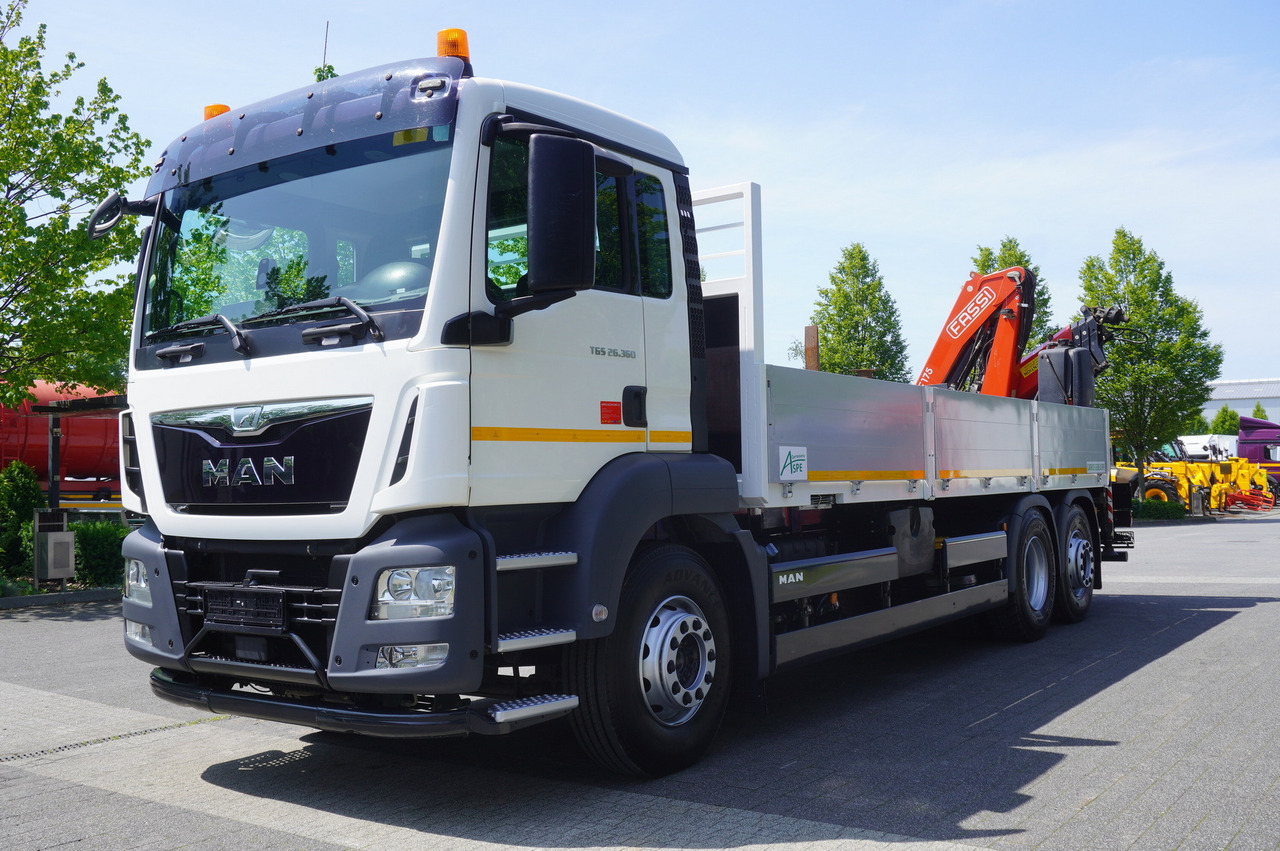 Dropside/ Flatbed truck, Crane truck MAN TGS 26.360 Flatbed / Fassi F175 7.7 T / steered 3rd axle: picture 8