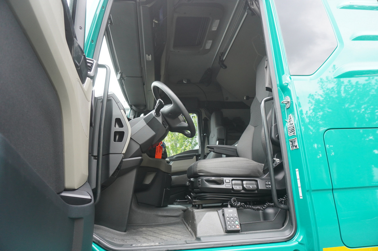 Curtainsider truck MAN TGX 18.470 / Trailer 19 EPAL / Curtainsider 19 EPAL / 2022 / Retarder / 15 units: picture 17