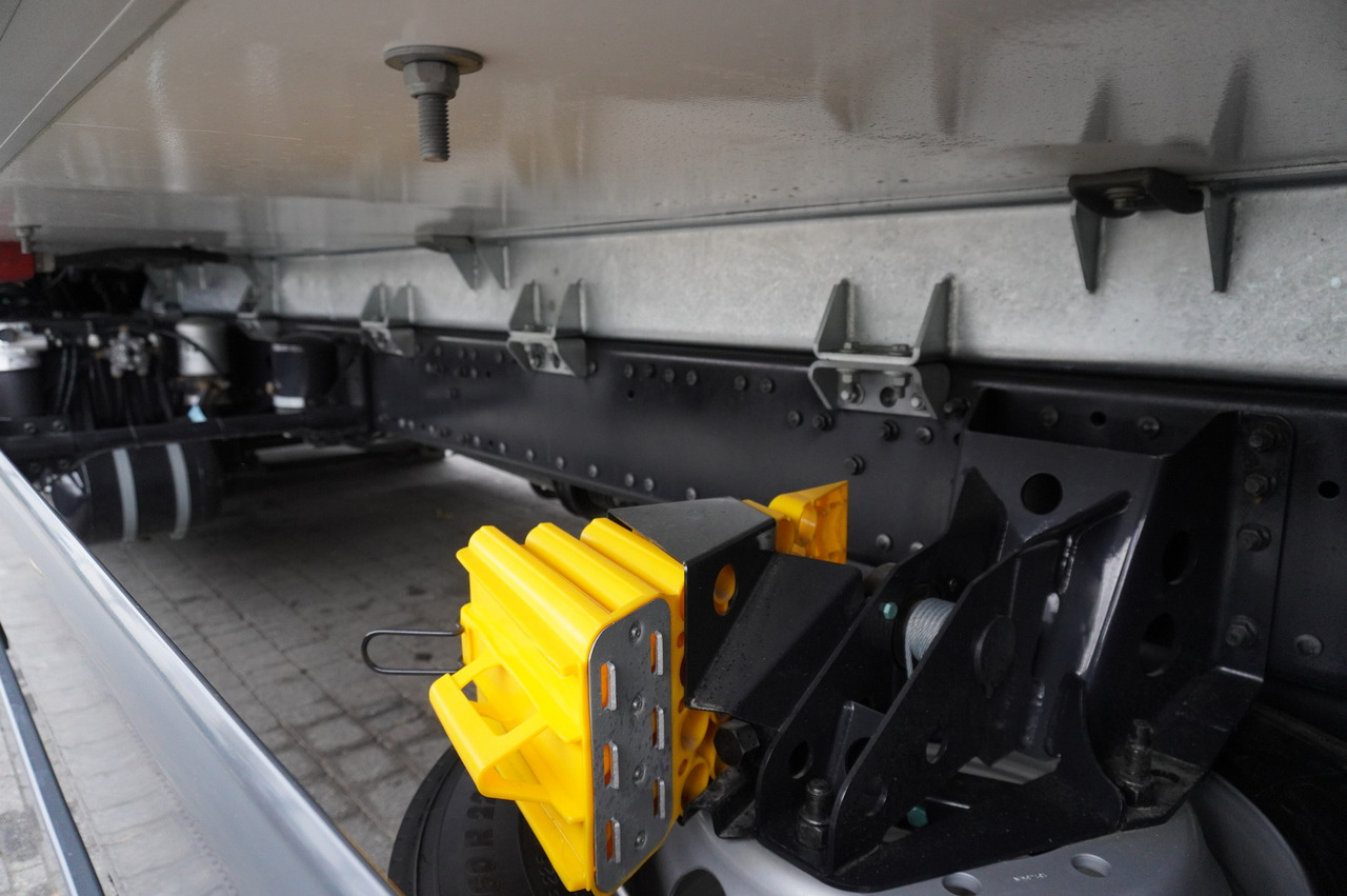 New Refrigerator truck MAN TGX 26.400 / IGLOOCAR 20 pallets /  Carrier Supra 1250 Silent: picture 12