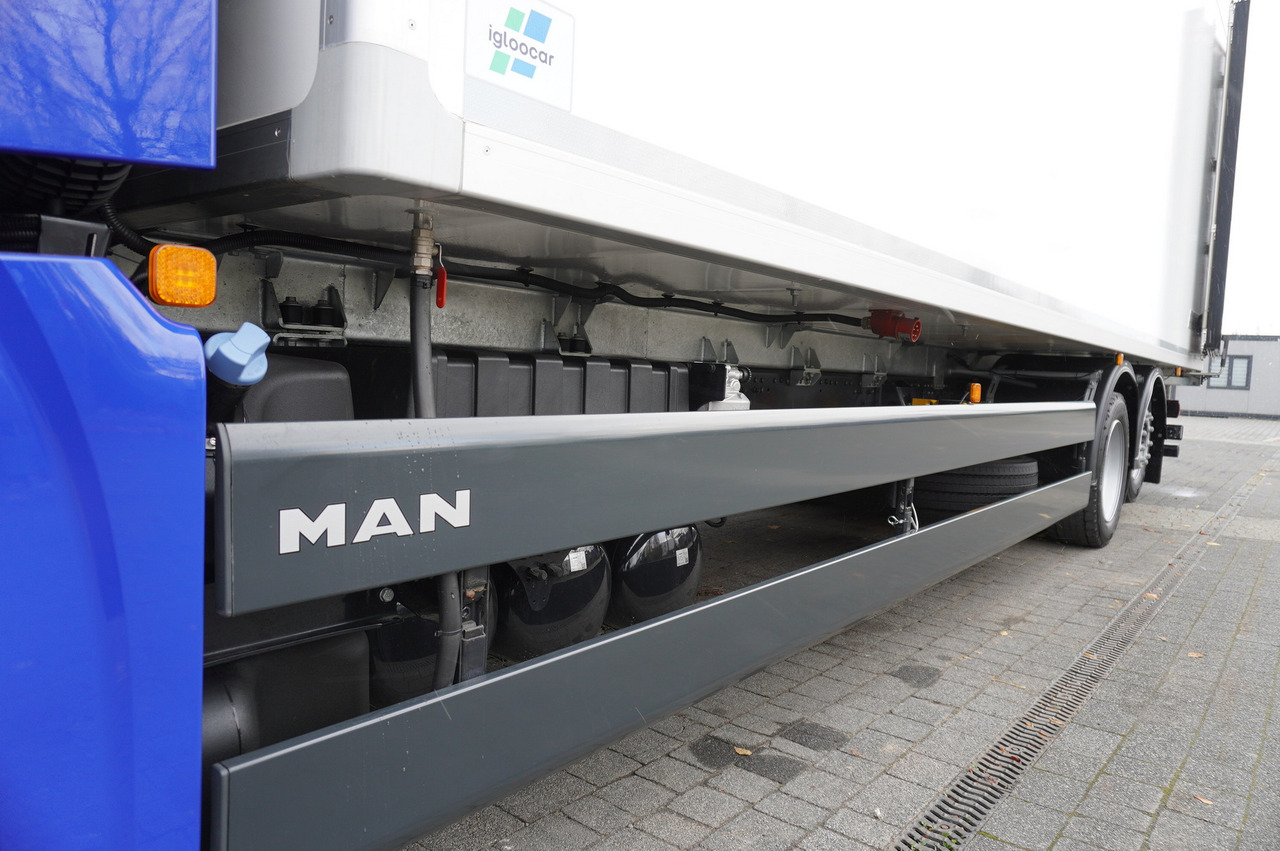 New Refrigerator truck MAN TGX 26.400 / IGLOOCAR 20 pallets /  Carrier Supra 1250 Silent: picture 13