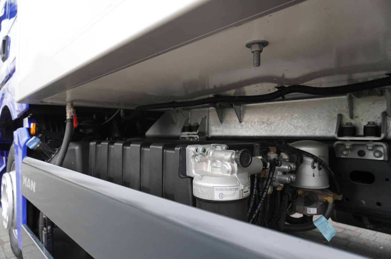 New Refrigerator truck MAN TGX 26.400 / IGLOOCAR 20 pallets /  Carrier Supra 1250 Silent: picture 11