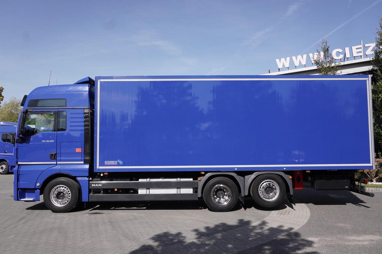 MAN TGX 26.500 E6 XXL / Schmitz 19 pallets / Thermoking / steering axle - Refrigerator truck: picture 3 MAN TGX 26.500 E6 XXL / Schmitz 19 pallets / Thermoking / steering axle - Refrigerator truck: picture 3