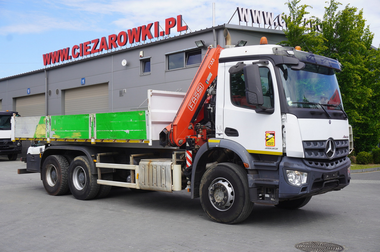 MERCEDES-BENZ AROCS 2633 6x4 / 5.5 T crane FASSI F135 / Tipper 15 EPAL - Tipper, Crane truck: picture 3 MERCEDES-BENZ AROCS 2633 6x4 / 5.5 T crane FASSI F135 / Tipper 15 EPAL - Tipper, Crane truck: picture 3
