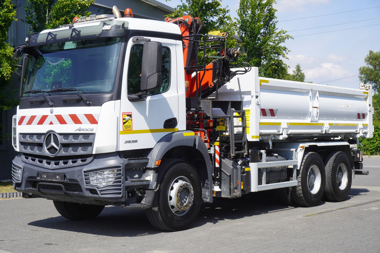 MERCEDES-BENZ AROCS 2636 / Fassi F155A.0.22 crane 6t / 120 tho. km / 3-sided dump truck / 2 x Bordmatic - Tipper, Crane truck: picture 3 MERCEDES-BENZ AROCS 2636 / Fassi F155A.0.22 crane 6t / 120 tho. km / 3-sided dump truck / 2 x Bordmatic - Tipper, Crane truck: picture 3