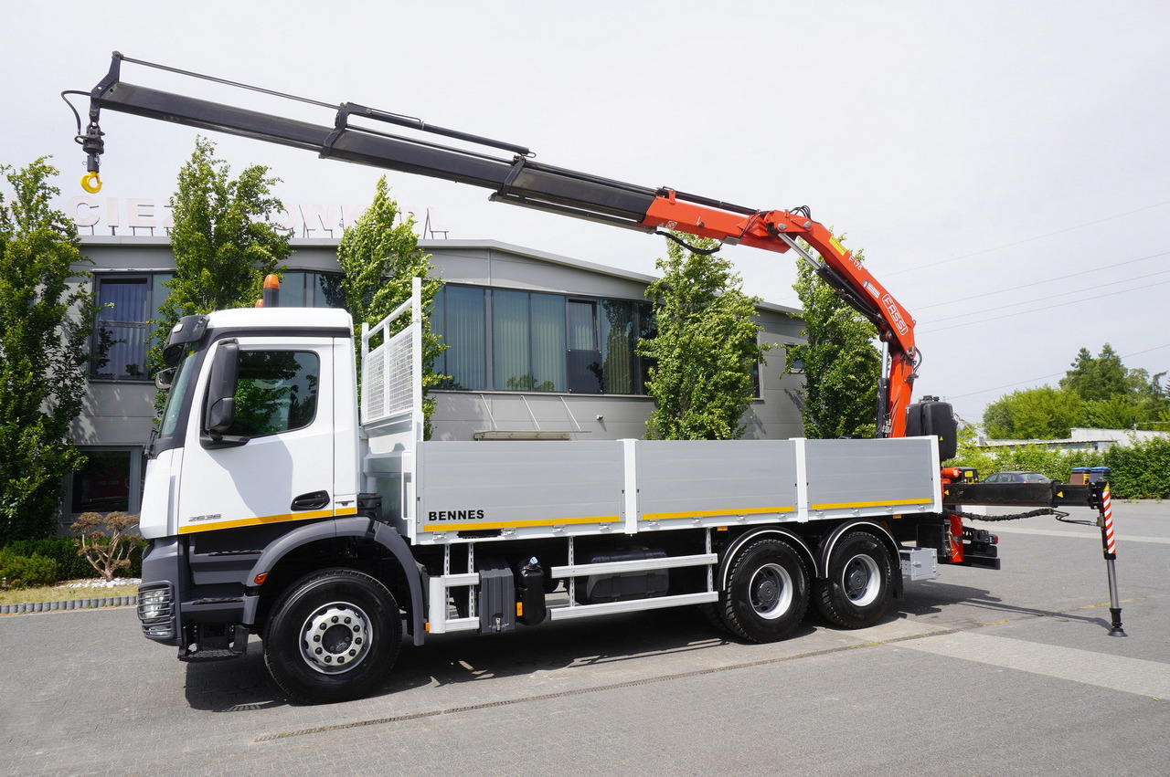 MERCEDES-BENZ AROCS 2636 Flatbed / HDS FASSI F175 7.7 T / 150,000 km - Mobile crane: picture 4 MERCEDES-BENZ AROCS 2636 Flatbed / HDS FASSI F175 7.7 T / 150,000 km - Mobile crane: picture 4