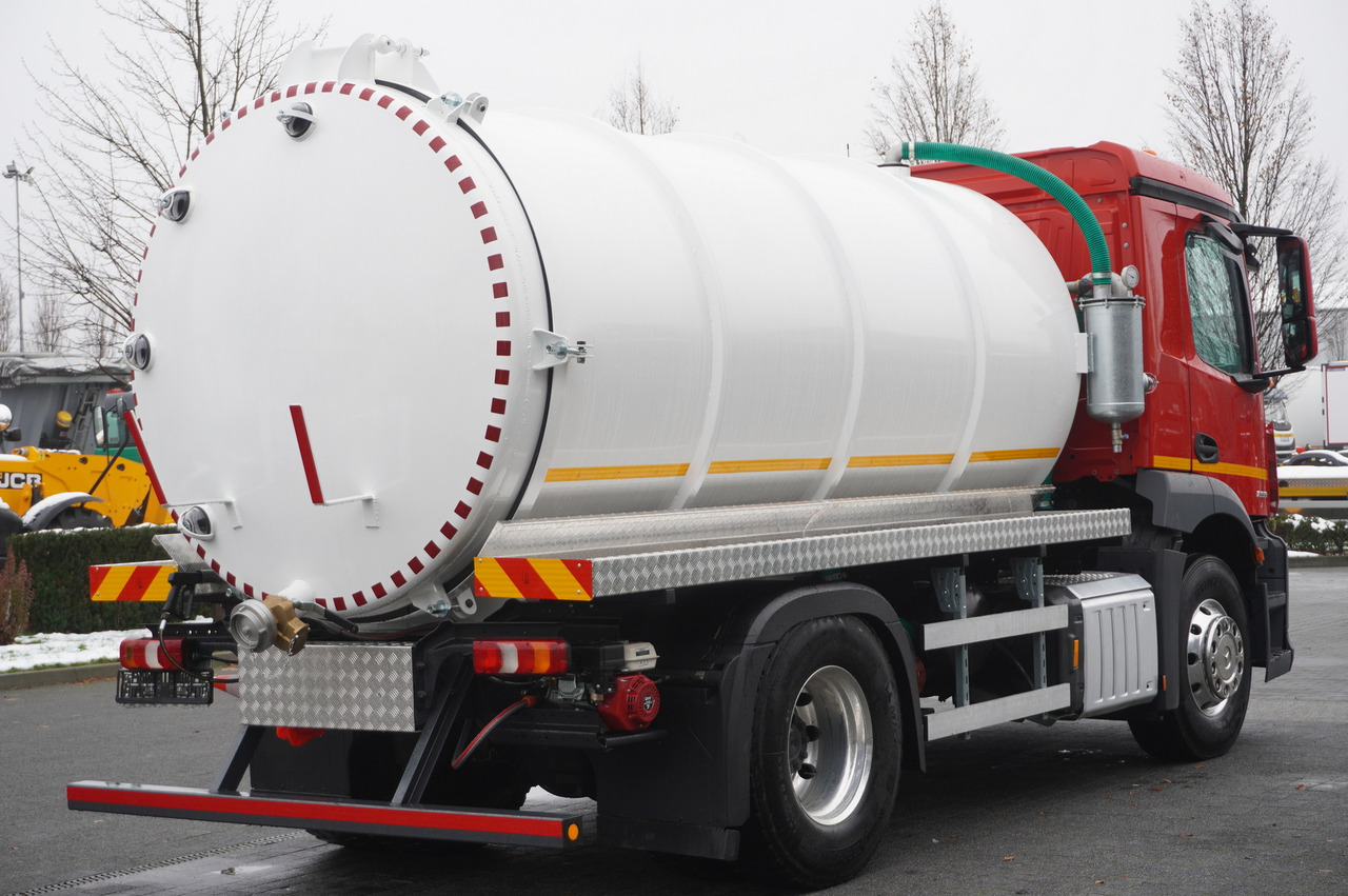 MERCEDES-BENZ Actros 1833 / 260 tho. km / NEW septic tank 11000 l - Tank truck: picture 5 MERCEDES-BENZ Actros 1833 / 260 tho. km / NEW septic tank 11000 l - Tank truck: picture 5