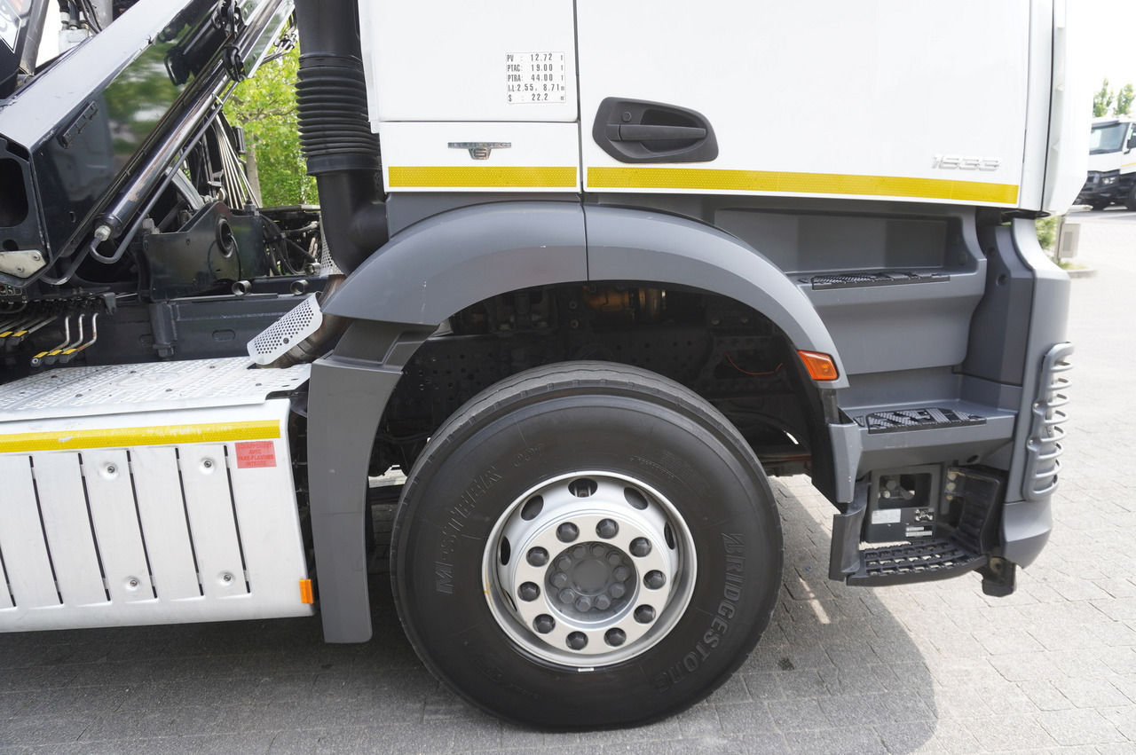 Dropside/ Flatbed truck, Crane truck MERCEDES-BENZ Arocs 1833 / 87,000 km!!! / Hds HIAB X-DUO 128 B-2 / three-sided tipper: picture 21