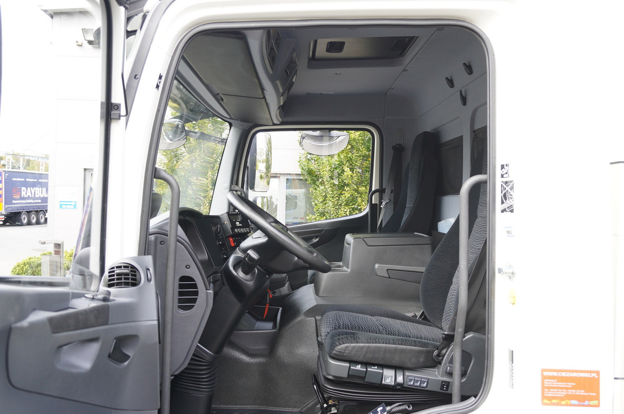 Refrigerator truck MERCEDES-BENZ Atego 1530 E6 Lamberet refrigerated truck 17 pallets / load capacity 7t: picture 15