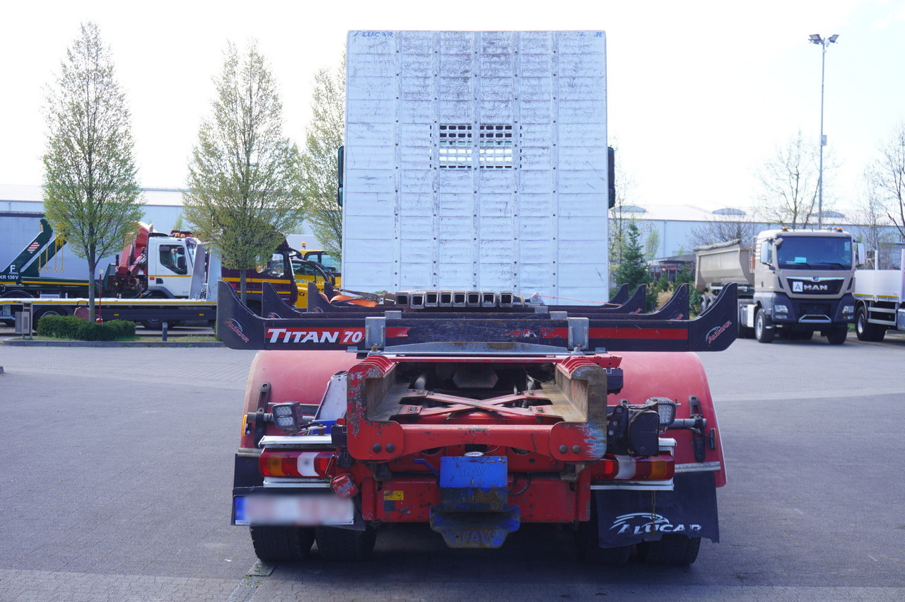 Cab chassis truck for transportation of timber Mercedes-Benz Arocs 3563 8 × 4 / 630 HP / steered axle / Logging superstructure: picture 6