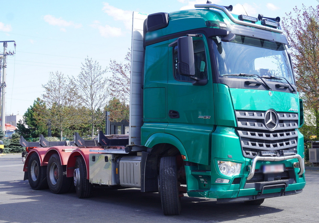 Mercedes-Benz Arocs 3563 8 × 4 / 630 HP / steered axle / Logging superstructure - Timber truck: picture 1 Mercedes-Benz Arocs 3563 8 × 4 / 630 HP / steered axle / Logging superstructure - Timber truck: picture 1