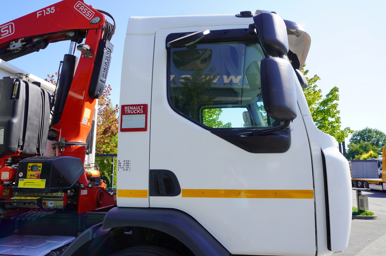 Crane truck RENAULT C280 DTI 8 / FASSI crane 5.6 T / range 8 m / Flatbed 15 EPAL: picture 18
