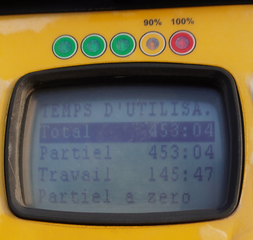 RENAULT C320 P 4x2 / FASSI crane 6 T / 140 MTH!!! / range 10 m / Flatbed 15 EPAL / 52 tho. km!!! - Crane truck: picture 2 RENAULT C320 P 4x2 / FASSI crane 6 T / 140 MTH!!! / range 10 m / Flatbed 15 EPAL / 52 tho. km!!! - Crane truck: picture 2