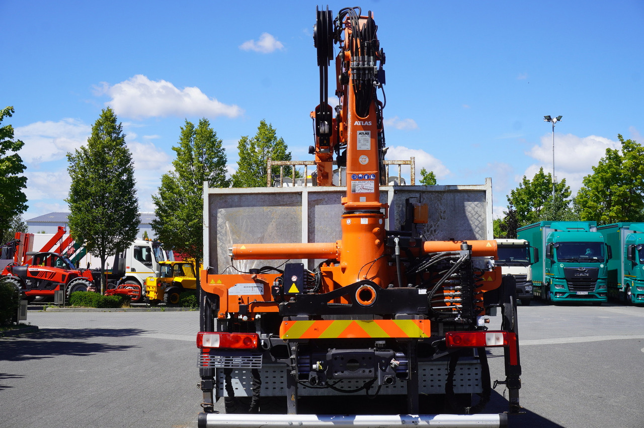 RENAULT C380 Comfort 6x4 / Atlas 6.1 T crane / range 12.3 m - Crane truck: picture 3 RENAULT C380 Comfort 6x4 / Atlas 6.1 T crane / range 12.3 m - Crane truck: picture 3