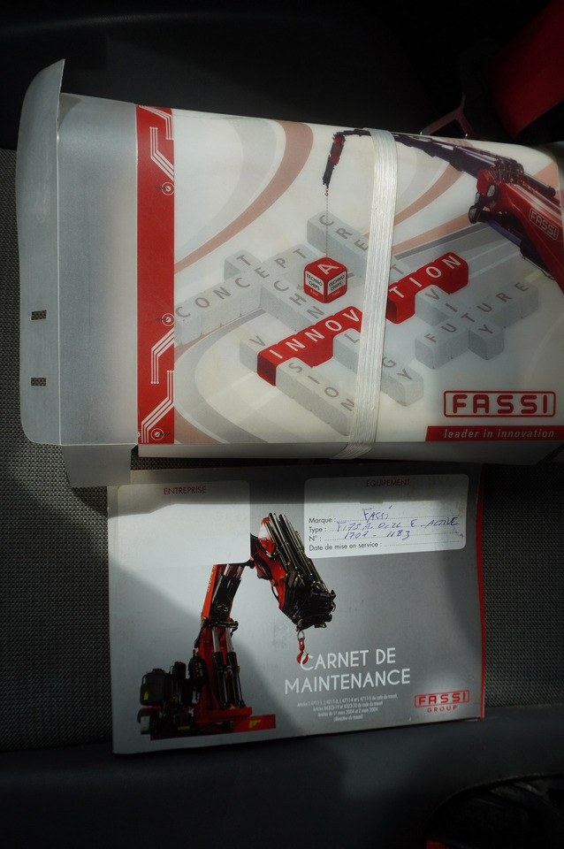 RENAULT K380 6x4 / FASSI F175 crane 7.85 t / 120 thousand km! on lease RENAULT K380 6x4 / FASSI F175 crane 7.85 t / 120 thousand km!: picture 26