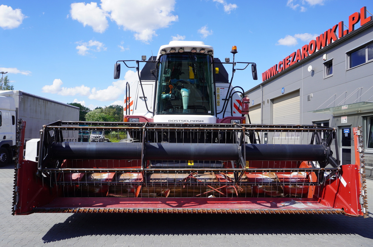 ROSTSELMASH VECTOR 425 RSM-101 grain harvester + Header 5 m + rapeseed harvesting extension / 2300 MTH - Combine harvester: picture 4 ROSTSELMASH VECTOR 425 RSM-101 grain harvester + Header 5 m + rapeseed harvesting extension / 2300 MTH - Combine harvester: picture 4