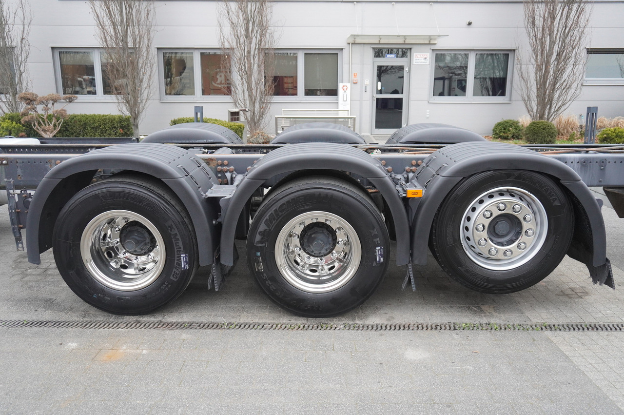 Crane truck Scania G540 8x4 / Chassis 8.7 m / Steered axle / 2021: picture 10