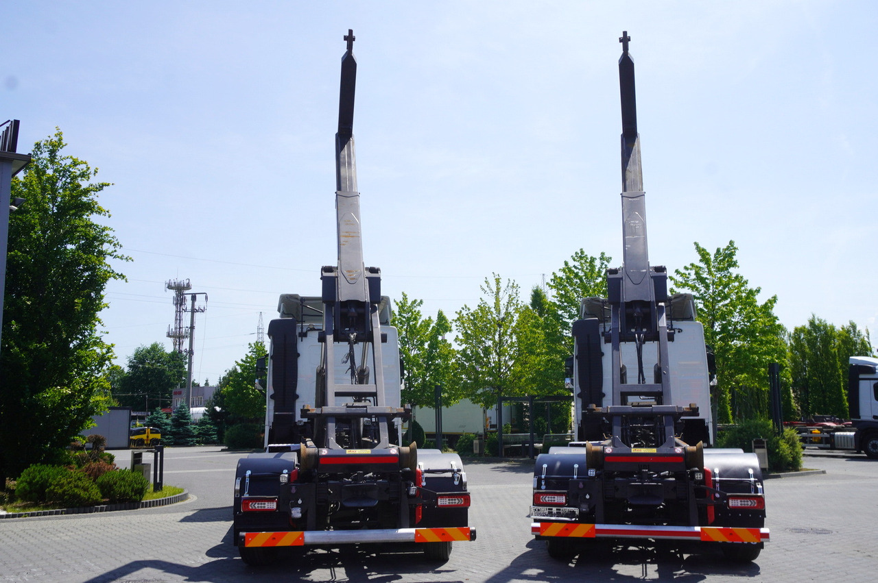 VOLVO FH 500 / VDL hooklift 21 tons / 2022 / steering 3d axle / 2 units - Hook lift truck: picture 5 VOLVO FH 500 / VDL hooklift 21 tons / 2022 / steering 3d axle / 2 units - Hook lift truck: picture 5