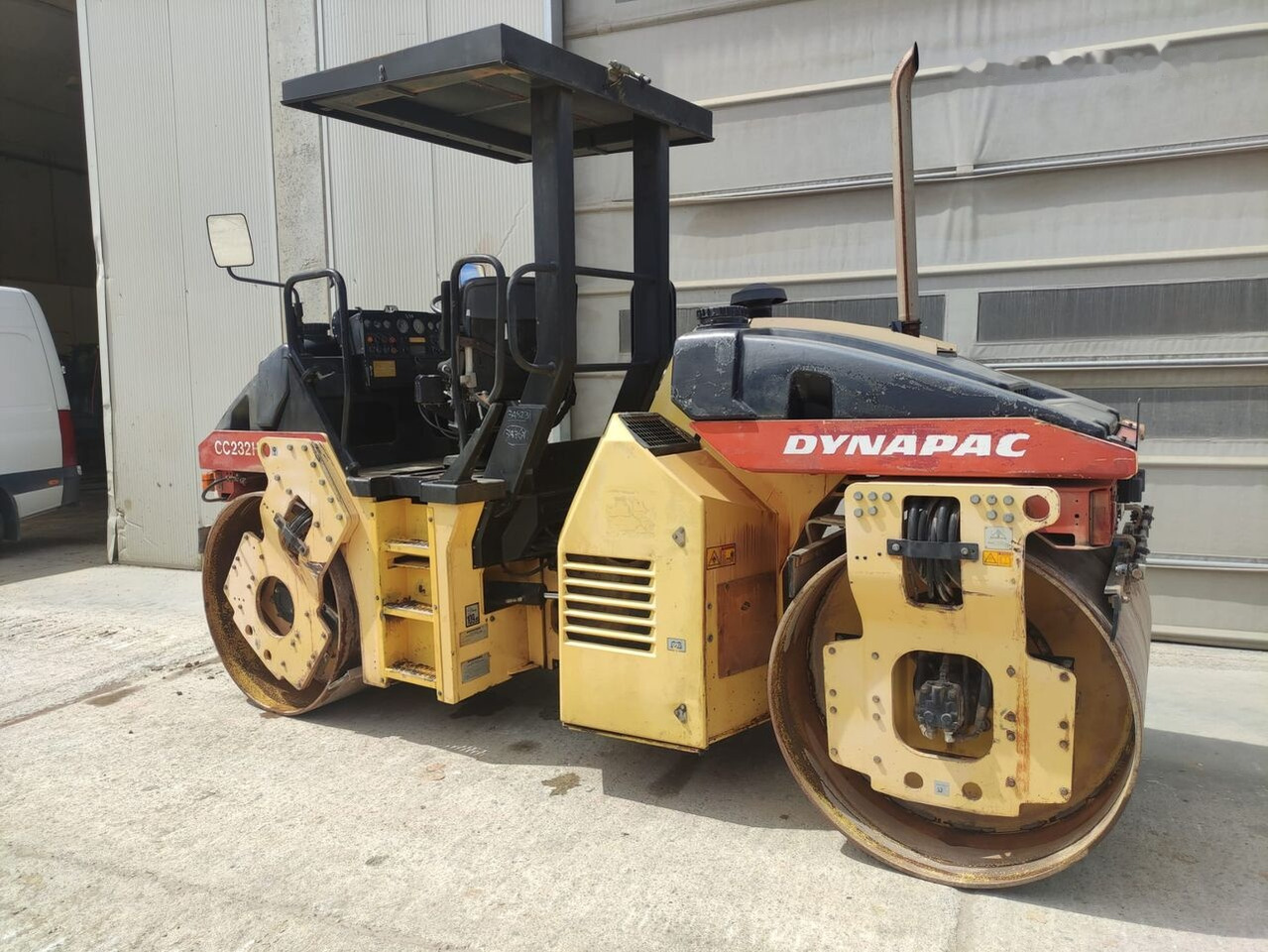Dynapac CC232HF - Road roller: picture 1 Dynapac CC232HF - Road roller: picture 1