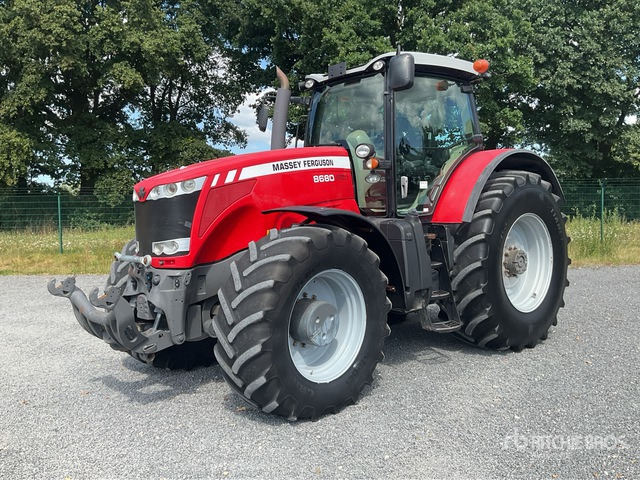 2010 Massey Ferguson 8680 Dyna-VT 4WD Tractor - Farm tractor: picture 2 2010 Massey Ferguson 8680 Dyna-VT 4WD Tractor - Farm tractor: picture 2