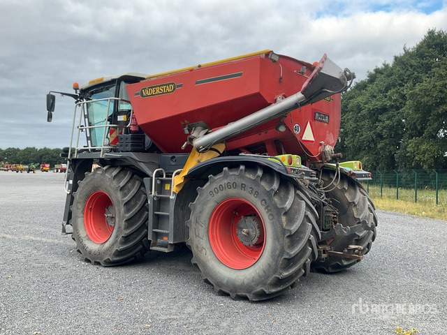 2011 Claas Xerion 3800 Saddle Trac 4WD Tractor - Farm tractor: picture 3 2011 Claas Xerion 3800 Saddle Trac 4WD Tractor - Farm tractor: picture 3