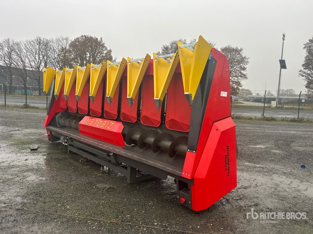 2020 Ziegler Corn Champion 8S 8 Row Corn (Unused) Combine Header - Grain header: picture 2 2020 Ziegler Corn Champion 8S 8 Row Corn (Unused) Combine Header - Grain header: picture 2
