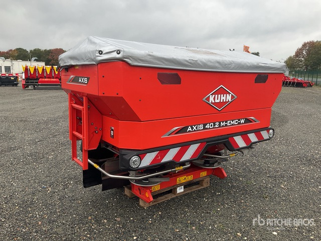 2022 Kuhn Axis 40.2 M-EMC-W Fertilizer Spreader - Fertilizer spreader: picture 4 2022 Kuhn Axis 40.2 M-EMC-W Fertilizer Spreader - Fertilizer spreader: picture 4