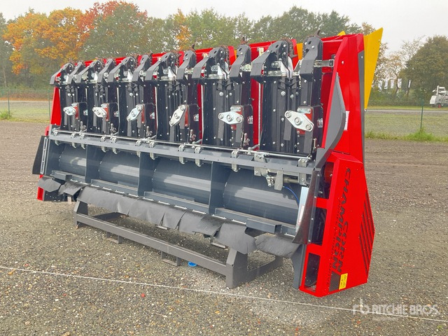 2025 Ziegler Corn Champion 6S ProDrive (Unused) Combine Header - Grain header: picture 3 2025 Ziegler Corn Champion 6S ProDrive (Unused) Combine Header - Grain header: picture 3