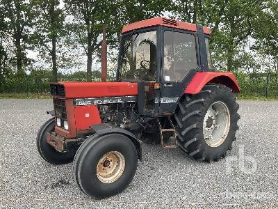 CASE IH INTERNATIONAL 8 - Farm tractor: picture 1 CASE IH INTERNATIONAL 8 - Farm tractor: picture 1