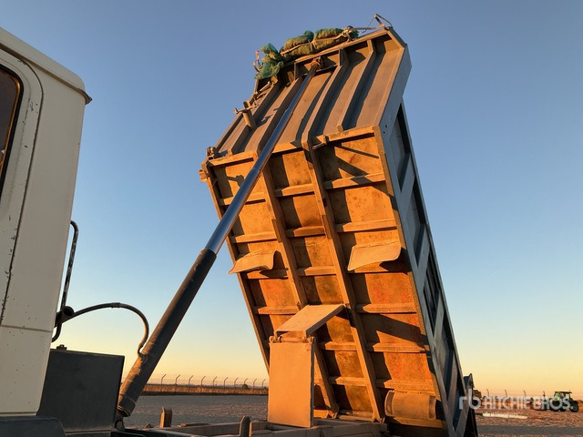 1997 MAN 19,363 6x4 Dump Truck: Light Duty - Tipper: picture 5 1997 MAN 19,363 6x4 Dump Truck: Light Duty - Tipper: picture 5