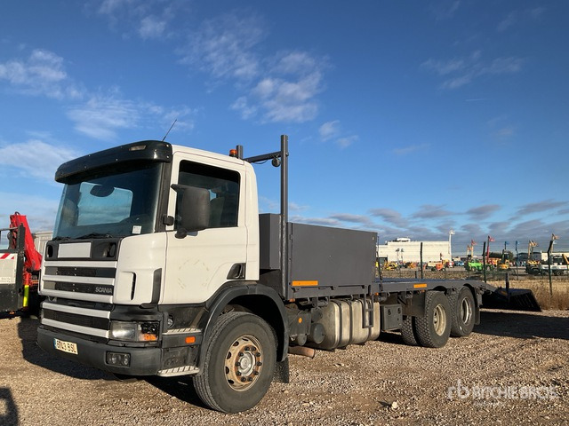 2002 Scania P 94G56X2NA300 6x2 Flatbed Truck - Dropside/ Flatbed truck: picture 2 2002 Scania P 94G56X2NA300 6x2 Flatbed Truck - Dropside/ Flatbed truck: picture 2