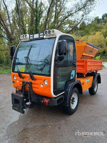 2004 Ausa M250DH X4 4x4 Snow Plow Truck - Snow removal vehicle: picture 2 2004 Ausa M250DH X4 4x4 Snow Plow Truck - Snow removal vehicle: picture 2