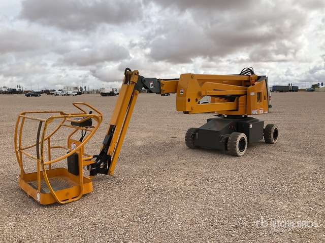 2007 Haulotte HA15IP 2WD Electric Articulating Boom Lift - Articulated boom: picture 4 2007 Haulotte HA15IP 2WD Electric Articulating Boom Lift - Articulated boom: picture 4