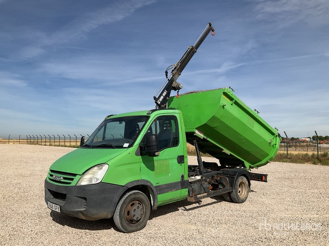 2008 Iveco Daily 35C12 2007 Hiab 008 840 kg on 4x2 Dump Truck with Crane - Tipper, Crane truck: picture 2 2008 Iveco Daily 35C12 2007 Hiab 008 840 kg on 4x2 Dump Truck with Crane - Tipper, Crane truck: picture 2