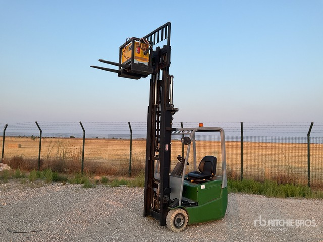 2014 Cesab B315 Electric Forklift - Electric forklift: picture 2 2014 Cesab B315 Electric Forklift - Electric forklift: picture 2