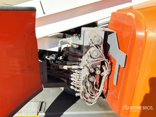 2016 Snorkel A46JE 2WD Diesel Articulating Boom Lift - Articulated boom: picture 5 2016 Snorkel A46JE 2WD Diesel Articulating Boom Lift - Articulated boom: picture 5