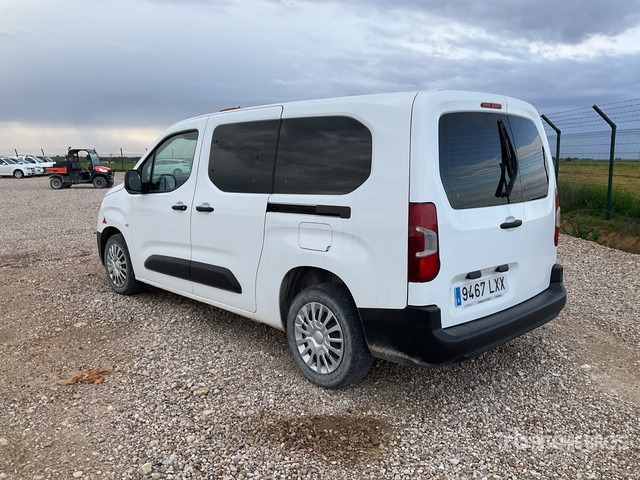 2022 Toyota Proace City Verso 5 Passenger Van - Minibus, Passenger van: picture 3 2022 Toyota Proace City Verso 5 Passenger Van - Minibus, Passenger van: picture 3