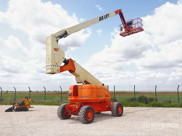 JLG 800 AJ Articulating Boom Lift - Articulated boom: picture 1 JLG 800 AJ Articulating Boom Lift - Articulated boom: picture 1