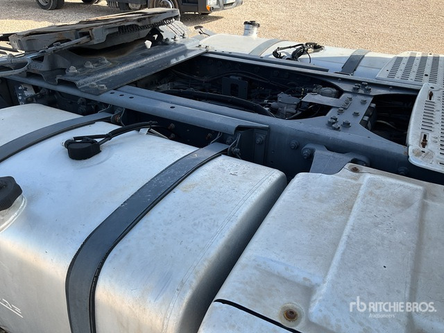 2016 DAF XF 510 FT 4x2 S/A Sleeper Truck Tractor - Tractor unit: picture 5 2016 DAF XF 510 FT 4x2 S/A Sleeper Truck Tractor - Tractor unit: picture 5