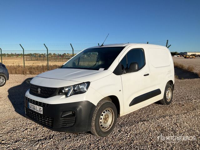 2020 Peugeot Partner Cargo Van - Van: picture 1 2020 Peugeot Partner Cargo Van - Van: picture 1