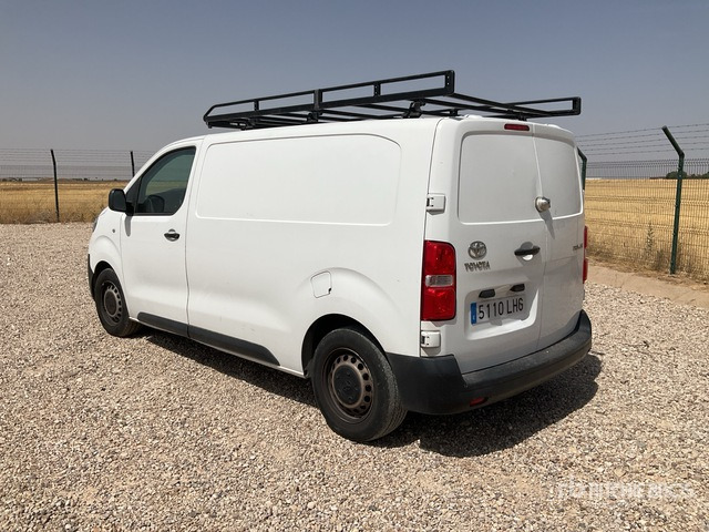 2020 Toyota Proace Cargo Van - Van: picture 2 2020 Toyota Proace Cargo Van - Van: picture 2