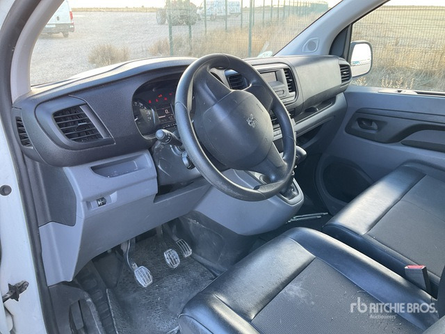 2021 Peugeot Expert Cargo Van - Van: picture 5 2021 Peugeot Expert Cargo Van - Van: picture 5