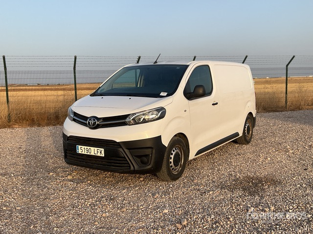 2021 Toyota Proace Cargo Van - Van: picture 1 2021 Toyota Proace Cargo Van - Van: picture 1