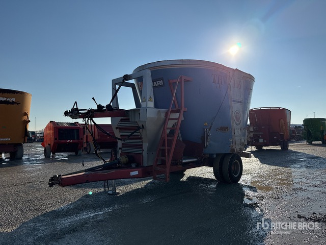 1996 Pagliari THV116RE Feed Wagon - Forage mixer wagon: picture 1 1996 Pagliari THV116RE Feed Wagon - Forage mixer wagon: picture 1