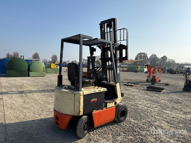 1999 Nissan FP01L15U Electric Forklift - Electric forklift: picture 3 1999 Nissan FP01L15U Electric Forklift - Electric forklift: picture 3