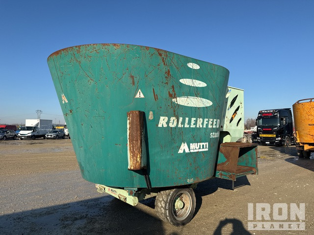 2004 Mutti MC13 Feed Wagon - Forage mixer wagon: picture 3 2004 Mutti MC13 Feed Wagon - Forage mixer wagon: picture 3