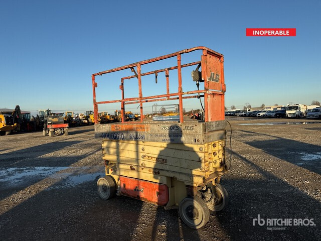2006 JLG 2630 Electric (Inoperable) Scissor Lift - Scissor lift: picture 1 2006 JLG 2630 Electric (Inoperable) Scissor Lift - Scissor lift: picture 1